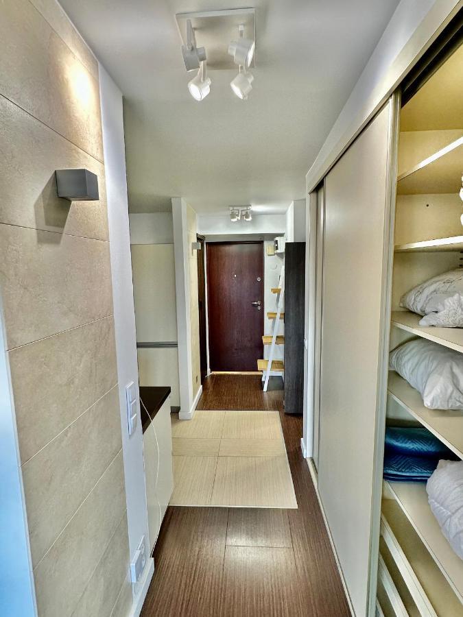 Top Metro X2 Fast Wifi 400 Mbs 70'Tv Netflix Hbo Max Appletv+ Disney+ Varşova Dış mekan fotoğraf