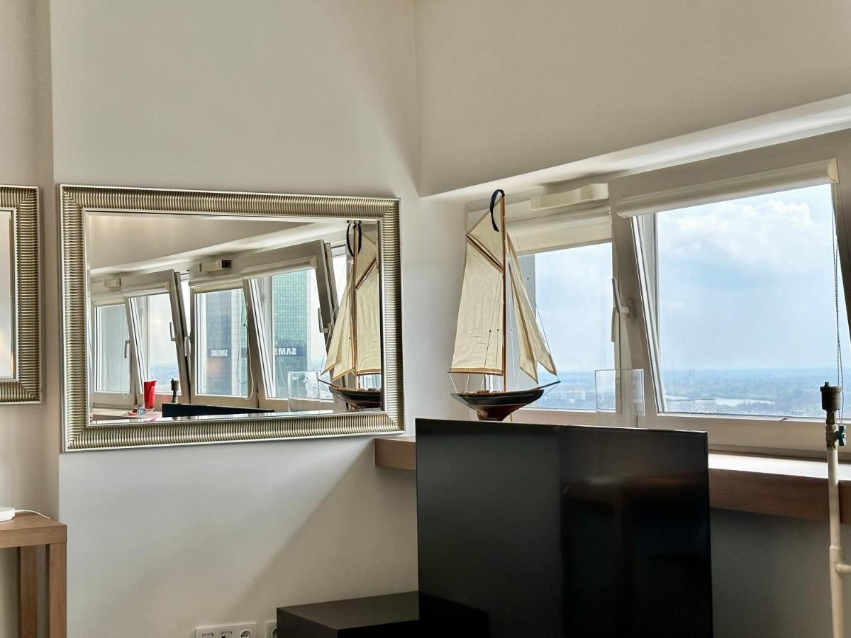 Top Metro X2 Fast Wifi 400 Mbs 70'Tv Netflix Hbo Max Appletv+ Disney+ Varşova Dış mekan fotoğraf